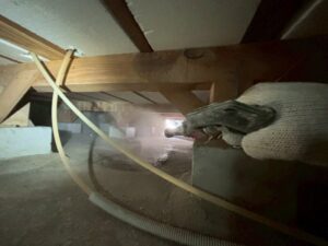 奈良市千代ヶ丘の築46年のご住宅にてシロアリ駆除工事 施工前