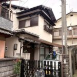 奈良市朱雀にて外壁塗装・補修〈カビや苔も綺麗に〉 施工後